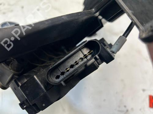 Front right lock FORD FIESTA VI (CB1, CCN) 1.6 TDCi | BP24469268C97
