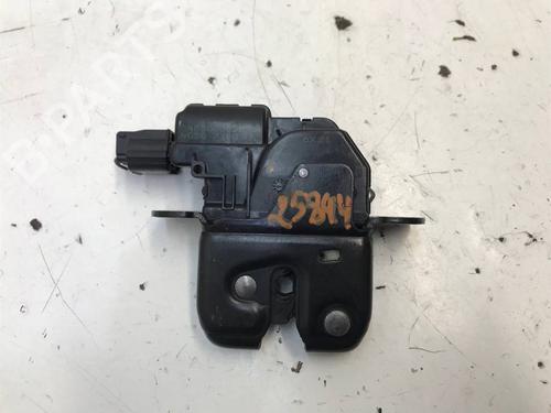 Used Tailgate lock RENAULT MEGANE III Hatchback (BZ0/1_, B3_) 1.5 dCi (BZ09, BZ0D, BZ1W, BZ29, BZ14) (110 hp) 26140417