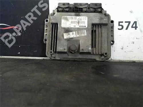 Used Engine control unit (ECU) Engine control unit (ECU) PEUGEOT 206 Hatchback (2A/C) 1.4 HDi eco 70 (68 hp) 10996290 10996290