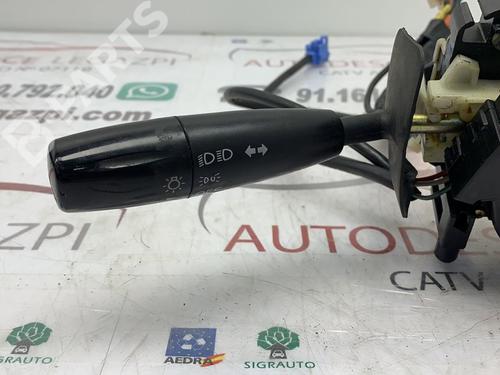 Switch KIA CARENS II MPV (FJ) 2.0 CRDi | BP11007354I30 