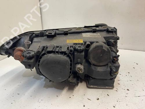 Right headlight BMW 3 (E46) 320 d | BP30623673C29