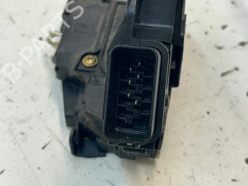 Front right lock MAZDA 3 Saloon (BK) 1.6 DI Turbo (BK12Y) | BP26578936C97 