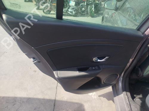 Rudehejsemekanisme venstre bagtil RENAULT MEGANE III Hatchback (BZ0/1_, B3_) 1.5 dCi (BZ09, BZ0D, BZ1W, BZ29, BZ14) (110 hp) 30833314