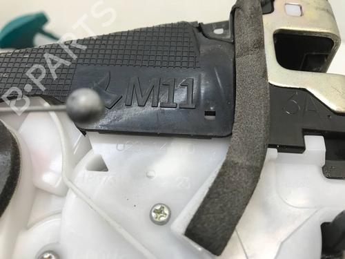 Rear right lock TOYOTA YARIS (_P13_) 1.5 Hybrid (NHP130_, NHP130) | BP27357782C99 