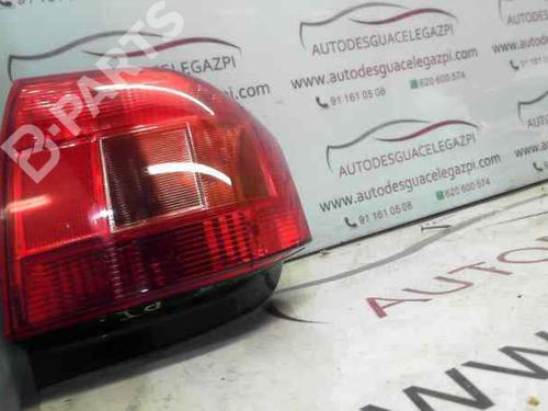 Used Left taillight TOYOTA COROLLA (_E12_) 2.0 D-4D (CDE120R, CDE120L_) (116 hp) 11001367