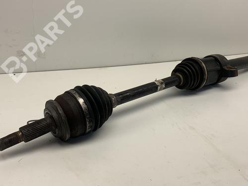 Used Right front driveshaft Right front driveshaft TOYOTA VERSO (_R2_) 1.6 D4-D (WAR20_) (112 hp) 11008032 11008032