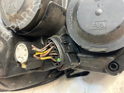 Right headlight VW POLO (9N_, 9A_) 1.4 16V | BP23095924C29 