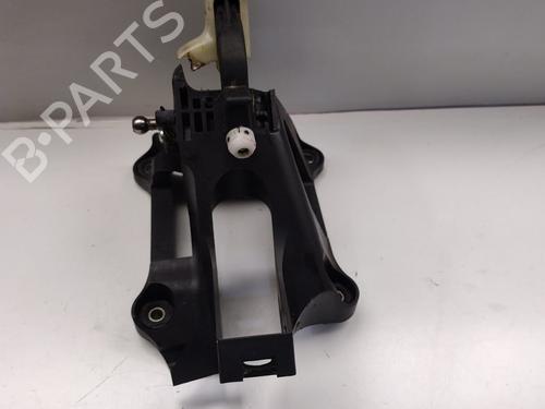 Gear lever TOYOTA VERSO (_R2_) 2.0 D-4D (AUR20_, AUR20R) | BP12561425M90 