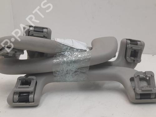 Used Interior roof handle TOYOTA YARIS (_P13_) 1.5 Hybrid (NHP130_, NHP130) (101 hp) 19111219