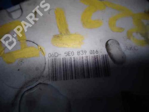 Rear right lock SEAT TOLEDO IV (KG3) 1.6 TDI | BP10999789C99 