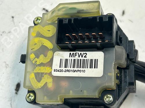 Steering column stalk HYUNDAI i30 (FD)  | BP24585946I23 