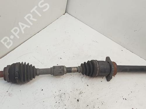 Used Right front driveshaft TOYOTA COROLLA Verso (ZER_, ZZE12_, R1_) 2.2 D-4D (AUR10_, AUR10R) (136 hp) 27198613