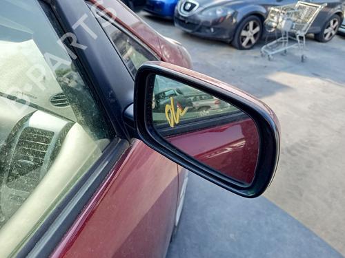 Retrovisore destro TOYOTA PRIUS Liftback (_W2_) 1.5 Hybrid (NHW20_, NHW20R) (112 hp) 31646119