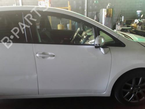 Dør højre fortil TOYOTA VERSO (_R2_) 2.0 D-4D (AUR20_, AUR20R) (126 hp) 12434361