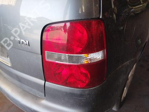 Højre baglygte VW TOURAN (1T1, 1T2) [2003-2011]  30204910