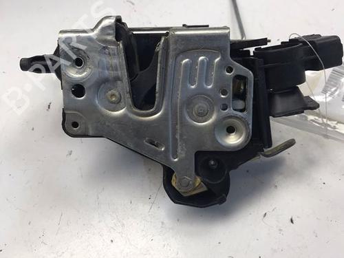 Used Front right lock MERCEDES-BENZ E-CLASS (W210) E 290 Turbo-D (210.017) (129 hp) 13693172