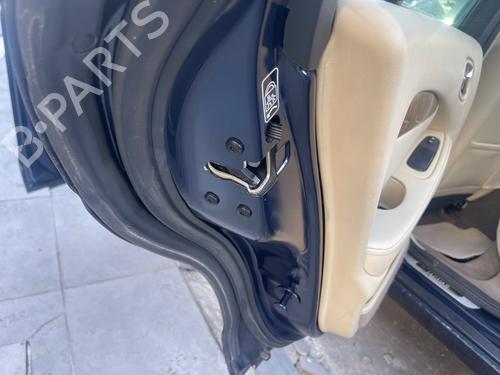 Fechadura trás esquerda JAGUAR S-TYPE II (X200) 2.7 D (207 hp) 31853780