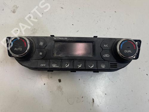 Used Climate control KIA CEE'D (JD) [2012-2018]  18486696