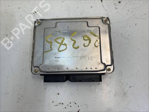 Used Engine control unit (ECU) AUDI A4 B6 (8E2) 1.9 TDI quattro (130 hp) 23994509