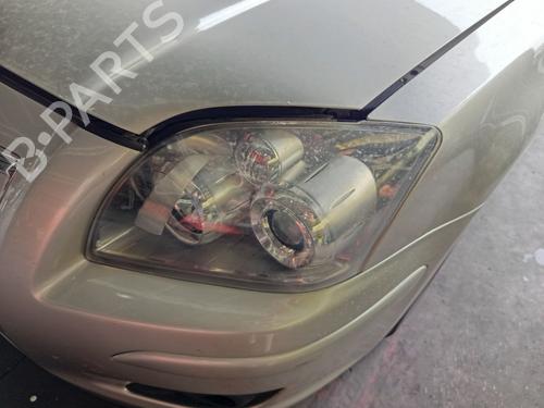 Used Left headlight TOYOTA AVENSIS (_T25_) [2003-2008]  30436507