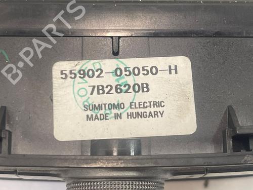 Climate control TOYOTA AVENSIS (_T25_) 2.0 D-4D (ADT250_, ADT250R) | BP18408424I5 