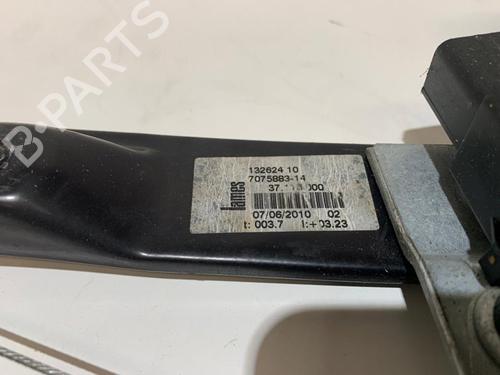 Rear left window mechanism BMW 3 (E90) 318 d | BP13512444C24 
