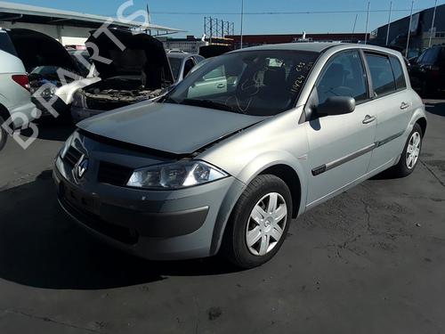 Engine control unit (ECU) RENAULT MEGANE II Saloon (LM0/1_) 1.9 dCi (LM0G, LM1G, LM2C) | BP17727482M57 