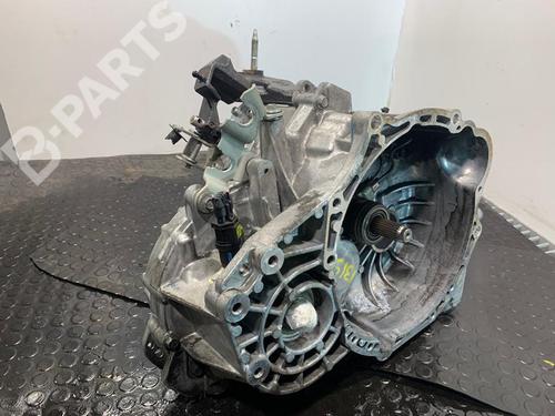 Used Gearbox CHEVROLET LACETTI (J200) 2.0 D (121 hp) 11883210