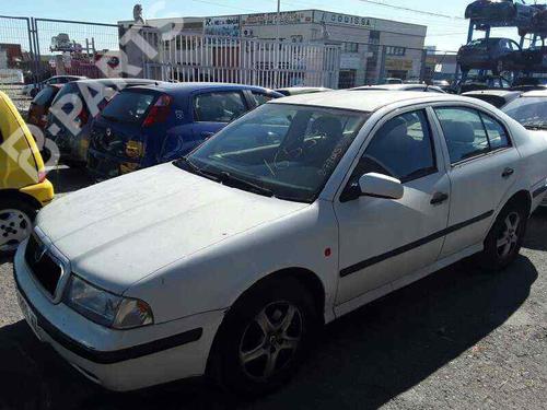 Engine control unit (ECU) SKODA OCTAVIA I (1U2) 1.9 TDI | BP11004226M57 