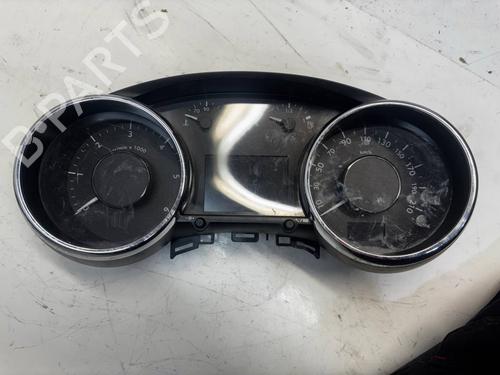 Used Instrument cluster PEUGEOT 5008 (0U_, 0E_) [2009-2017]  28386351