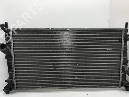 Used Water radiator MAZDA 3 Saloon (BK) 2.0 (BKEP) (150 hp) 15248549