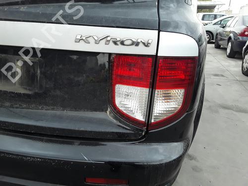 Used Right tailgate light SSANGYONG KYRON 2.0 Xdi (141 hp) 28584079