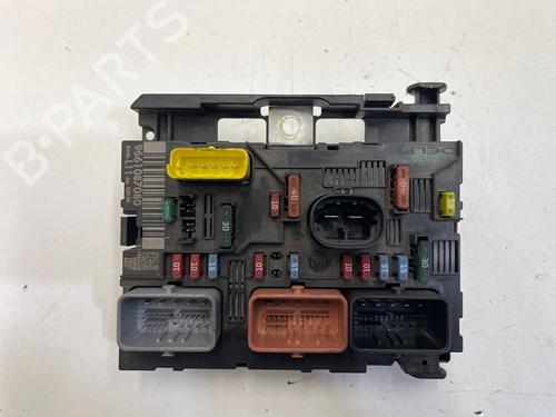 Used Fuse box PEUGEOT 307 Break (3E) 1.6 HDi 110 (109 hp) 19807261
