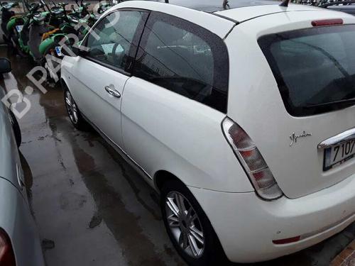 Fuse box LANCIA YPSILON (843_) 1.3 D Multijet (843.AXE11, 843.AXE1A) | BP11225784E1 