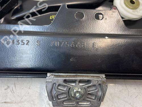 Front right window mechanism BMW 5 (E60) 530 d | BP28213085C23 