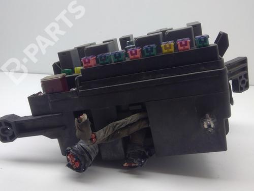 Fuse box KIA SPORTAGE II (JE_, KM_) 2.0 CRDi 4WD | BP11009417E1 