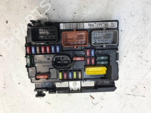 Used Fuse box PEUGEOT 207 (WA_, WC_) [2006-2015]  25880220