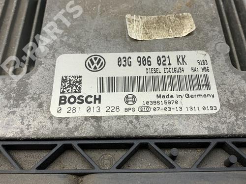 Engine control unit (ECU) VW GOLF V (1K1)  | BP11001814M57 
