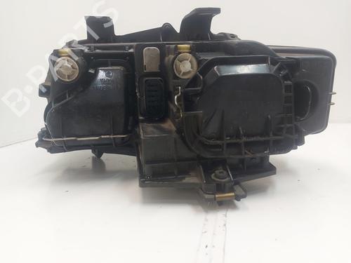 Højre forlygte AUDI A4 B6 Avant (8E5) 1.9 TDI (130 hp) 15053219
