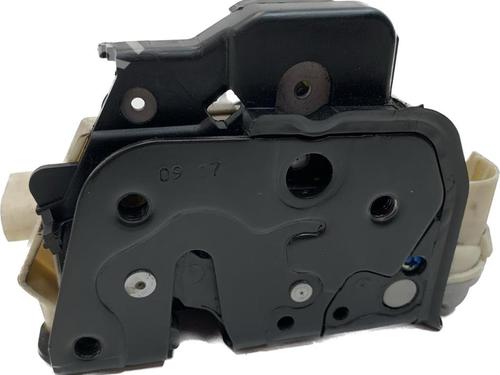 Front left lock AUDI A3 (8P1) 1.9 TDI | BP11215133C98 