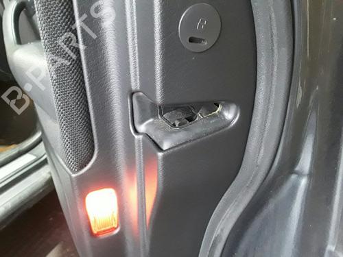 Used Front right lock AUDI A4 B7 (8EC) 2.0 TDI quattro (140 hp) 27572849