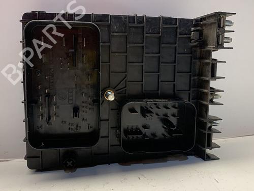 Fuse box VW GOLF PLUS V (5M1, 521) 1.9 TDI | BP13376355E1 