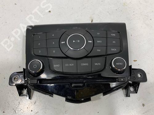 Used Radio CHEVROLET CRUZE (J300) 1.7 D (131 hp) 29375708