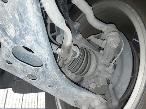 Used Right front steering knuckle TOYOTA RAV 4 II (_A2_) 2.0 D 4WD (CLA20_, CLA21_, CLA20R, CLA21R) (116 hp) 31589055