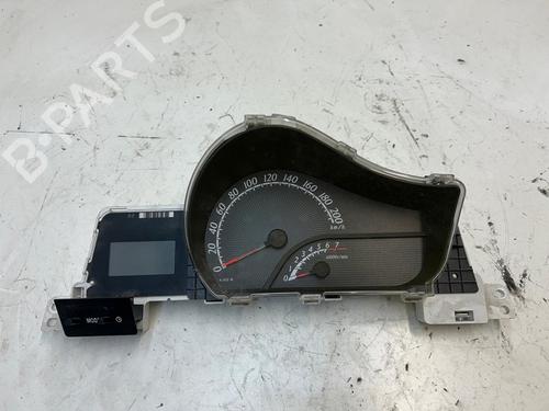 Used Instrument cluster TOYOTA IQ (_J1_) 1.33 (NGJ10_, NGJ10R) (98 hp) 26032558