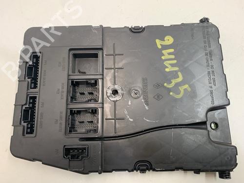 Used Fuse box RENAULT SCÉNIC II (JM0/1_) [2003-2010]  17153163