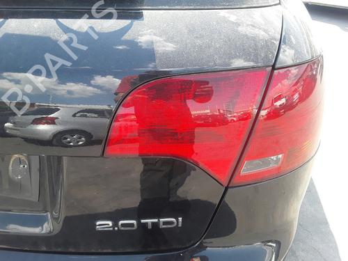 Feu de coffre droit AUDI A4 B7 Avant (8ED) [2004-2008]  31923963