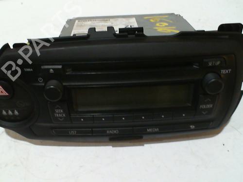 Used Radio TOYOTA YARIS (_P13_) [2010-2020]  13307945