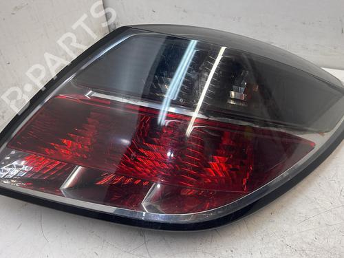 Høyre baklys OPEL ASTRA H GTC (A04) [2005-2010]  28213102
