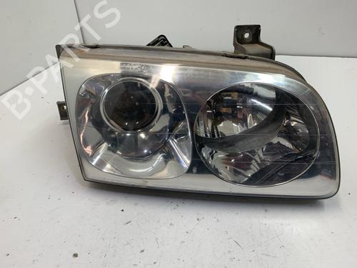 Right headlight HYUNDAI TRAJET (FO) 2.0 CRDi (113 hp) 18111192